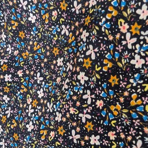 I LOVE TYLER MADISON FLORAL SKORT SIZE MEDIUM - Picture 3 of 6